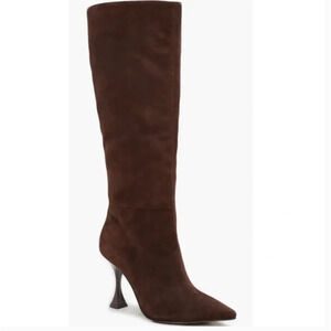 Vince Camuto Kamies Boot 7.5 Brown NWOT Suede Heel Point Toe Tall Academia